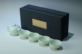 龍泉青瓷上海精品會館 以金屬為骨，續寫千年瓷韻